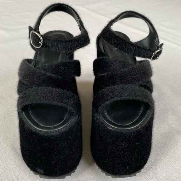 Delia's She Walks On Me Fuzzy Strappy Sandals Platform Shoes - Picture 4 of 7